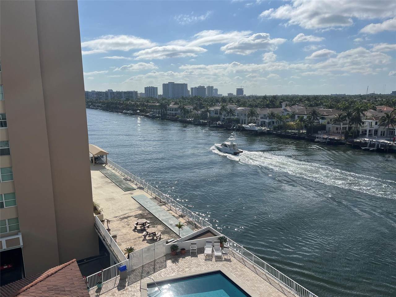 1400 Ocean Drive - Photo 1