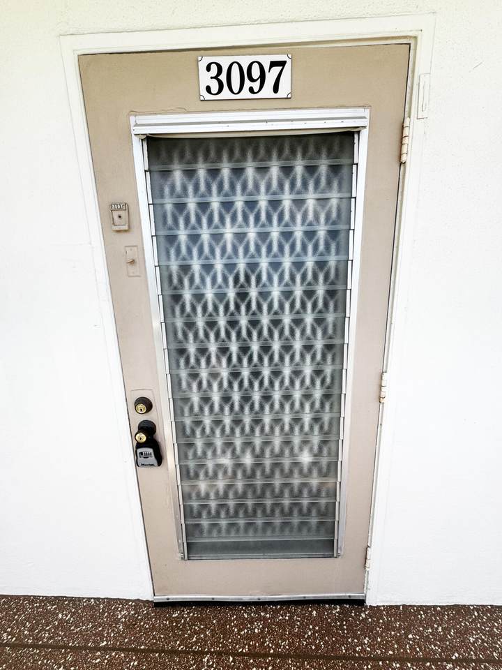 https://bt-photos.global.ssl.fastly.net/beaches/1280_boomver_1_B26055103-2.jpg