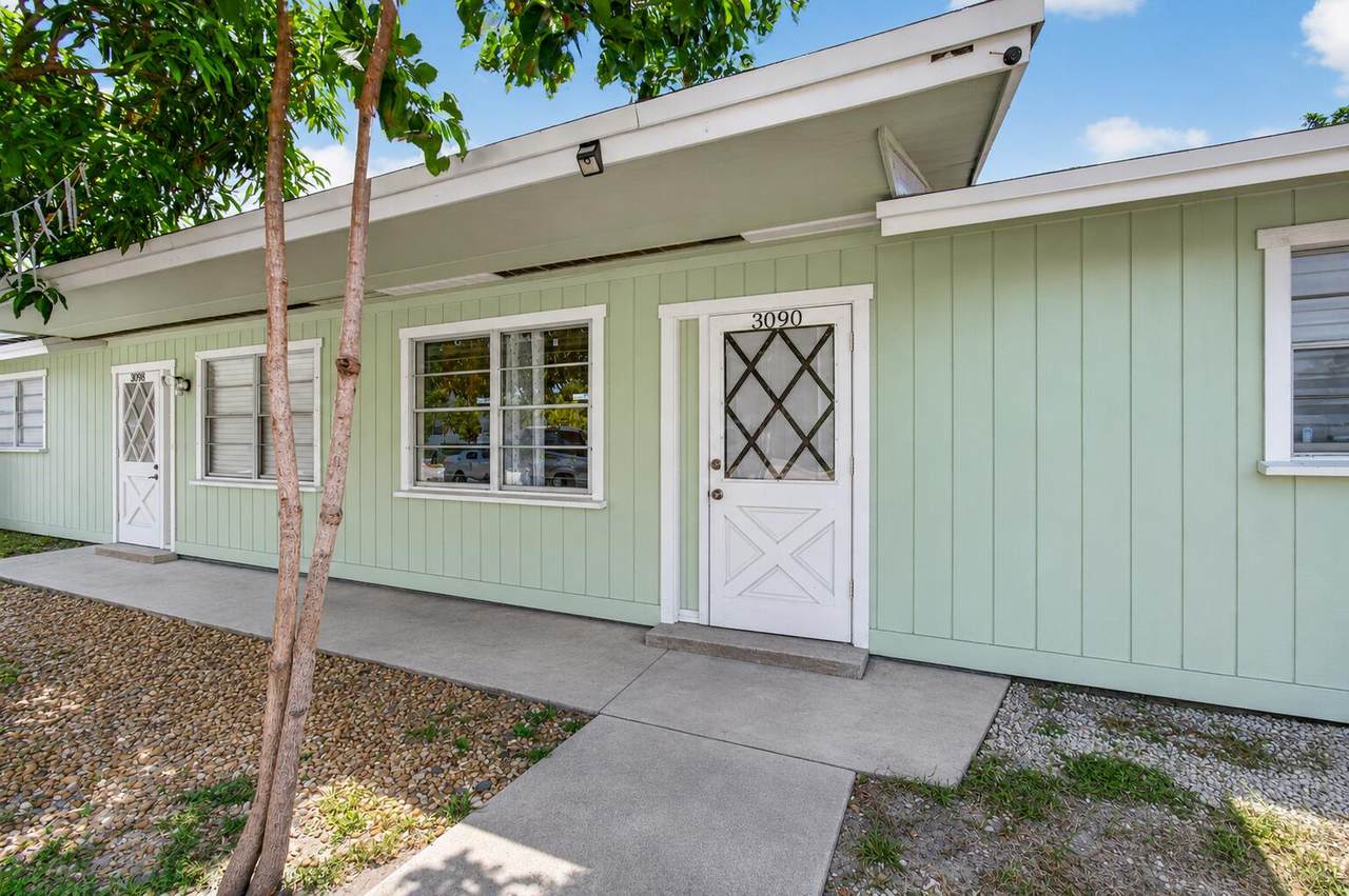 3088 Prince Drive - Photo 1