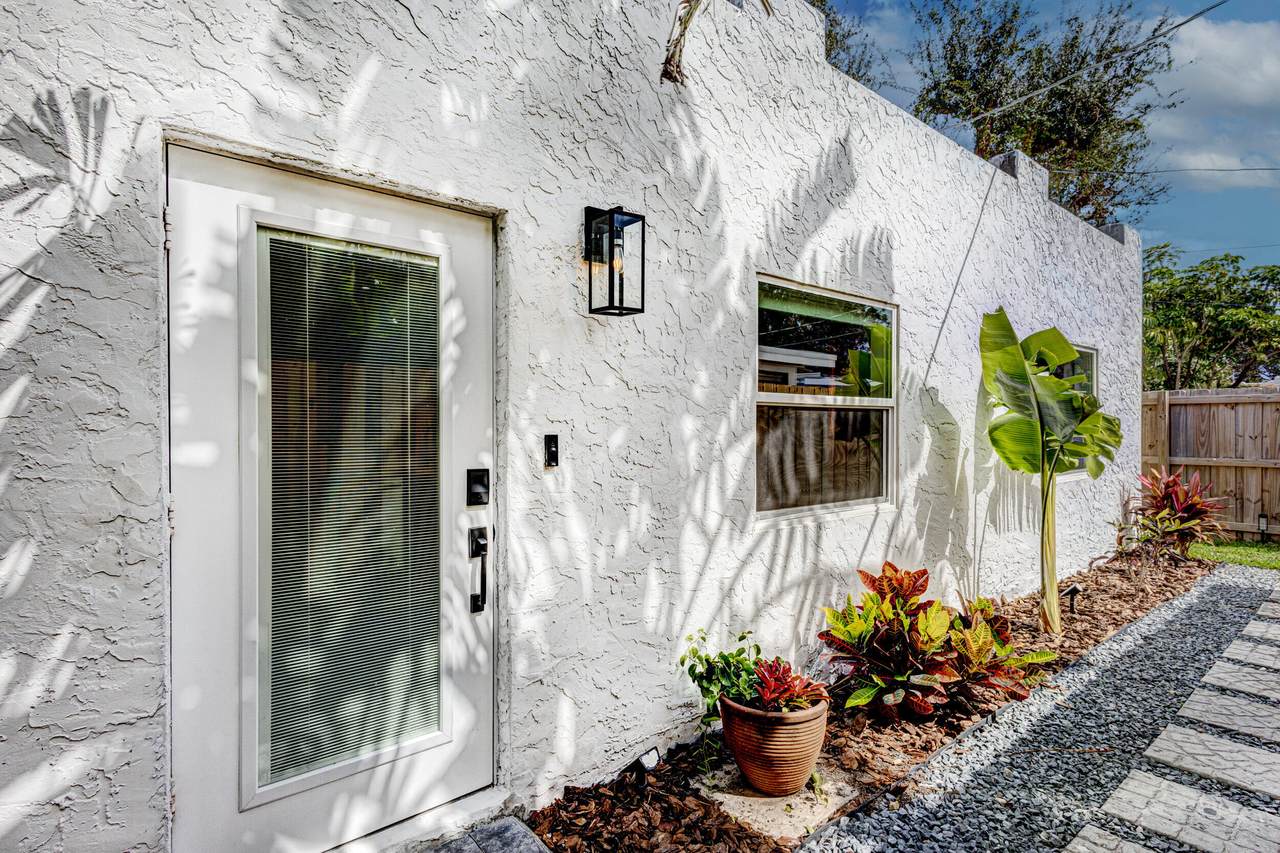 721 Franklin Road - Photo 1