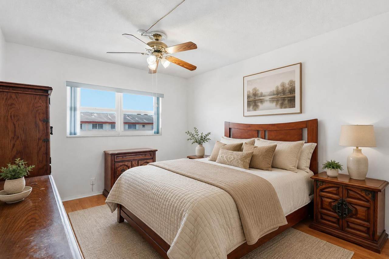 5300 Washington Street - Photo 1