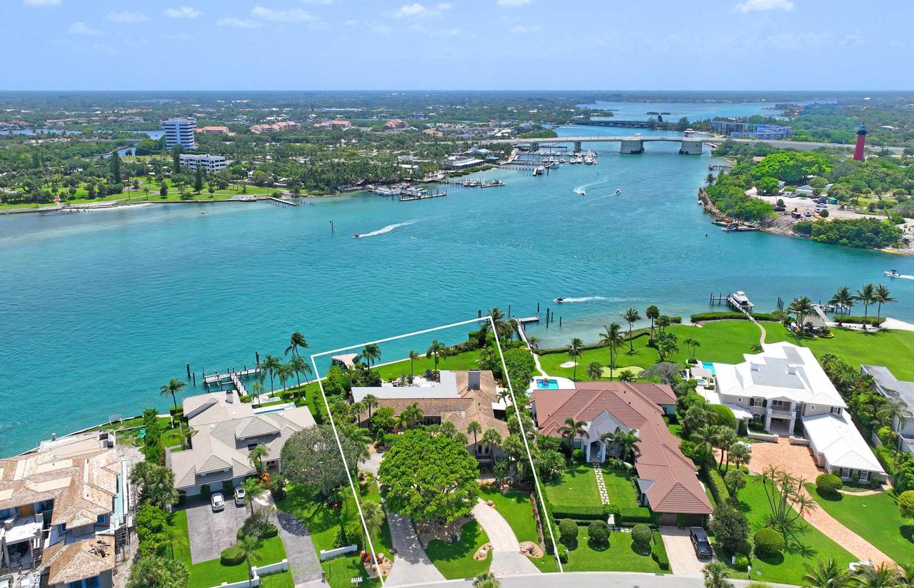 https://bt-photos.global.ssl.fastly.net/beaches/1280_boomver_1_B26056019-2.jpg