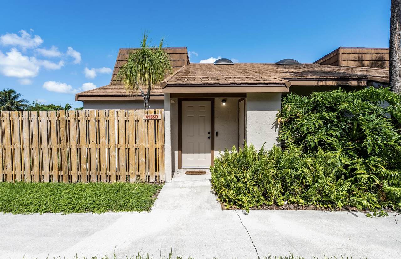 4155 Palm Bay Circle - Photo 1