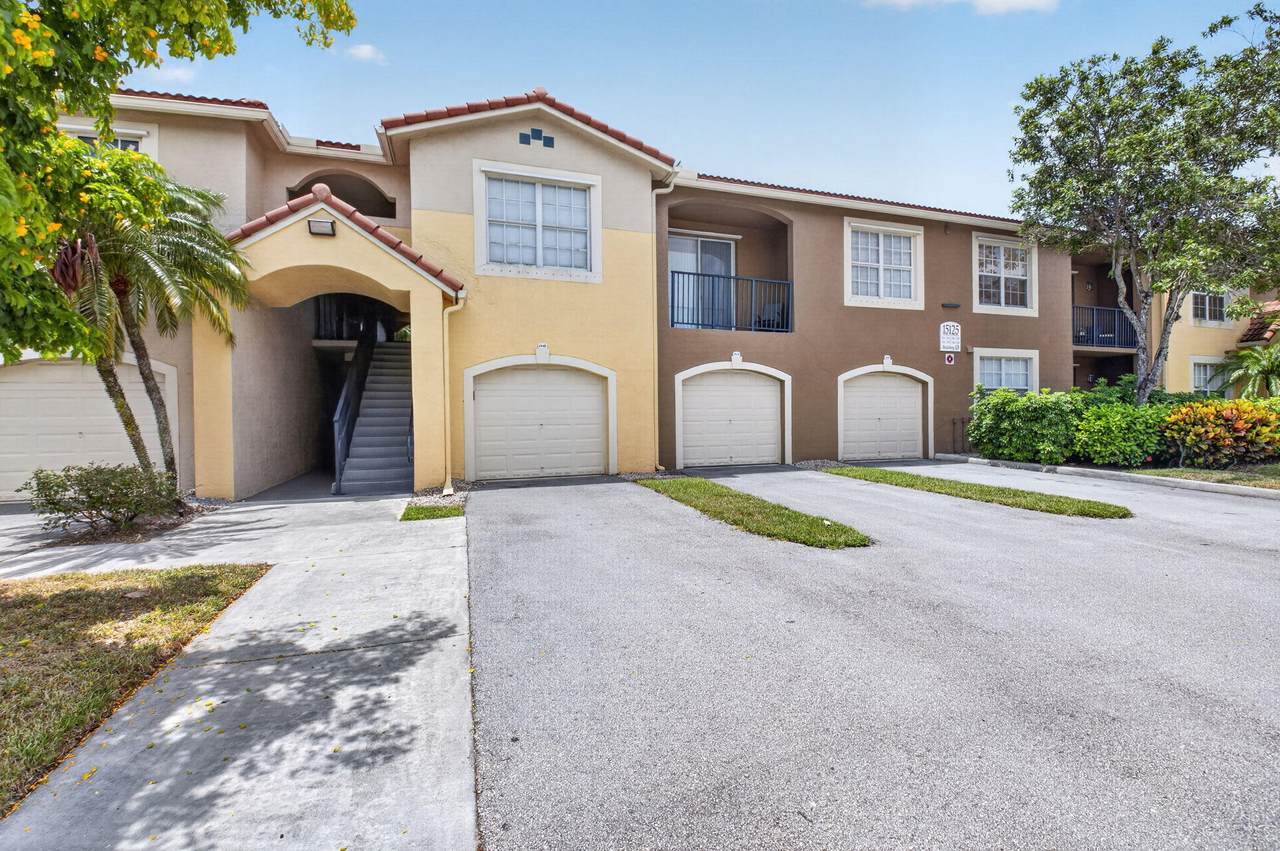 15125 Michelangelo Boulevard - Photo 1