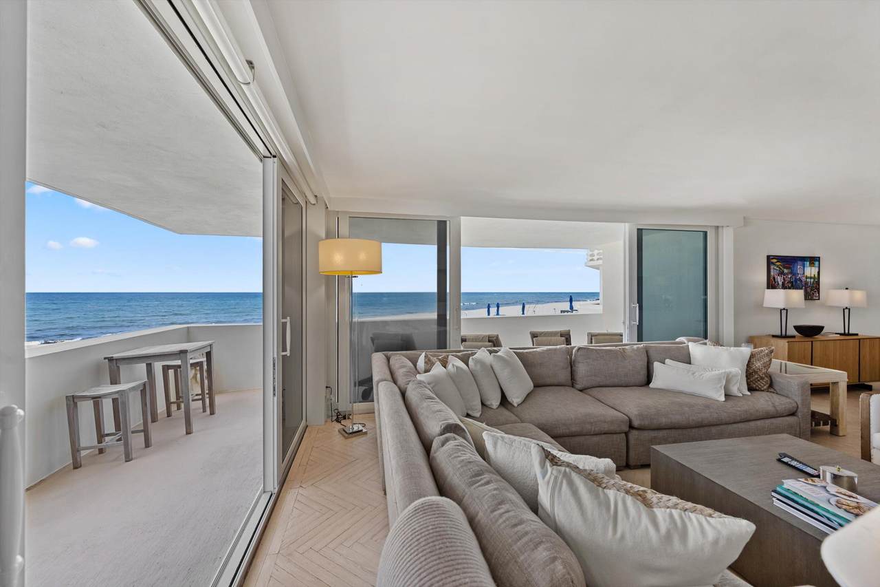 https://bt-photos.global.ssl.fastly.net/beaches/1280_boomver_1_B26056213-2.jpg