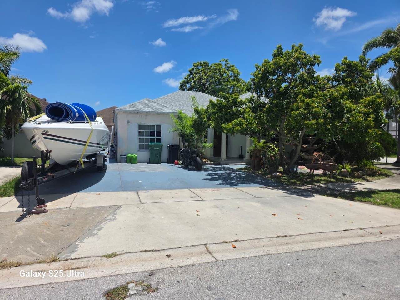 15931 143RD Court - Photo 1