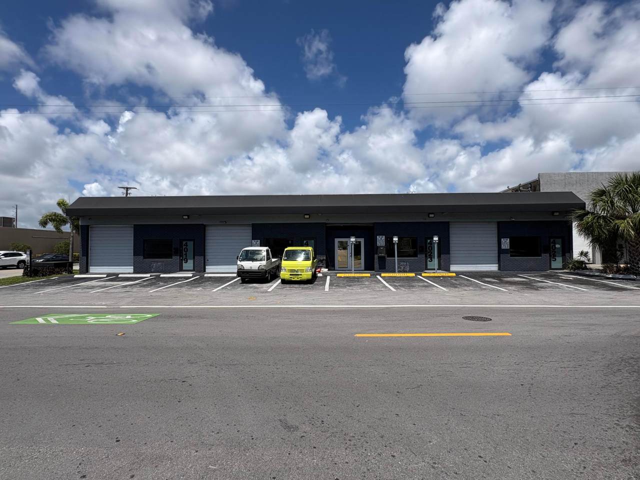 4019 6th Avenue - Photo 1
