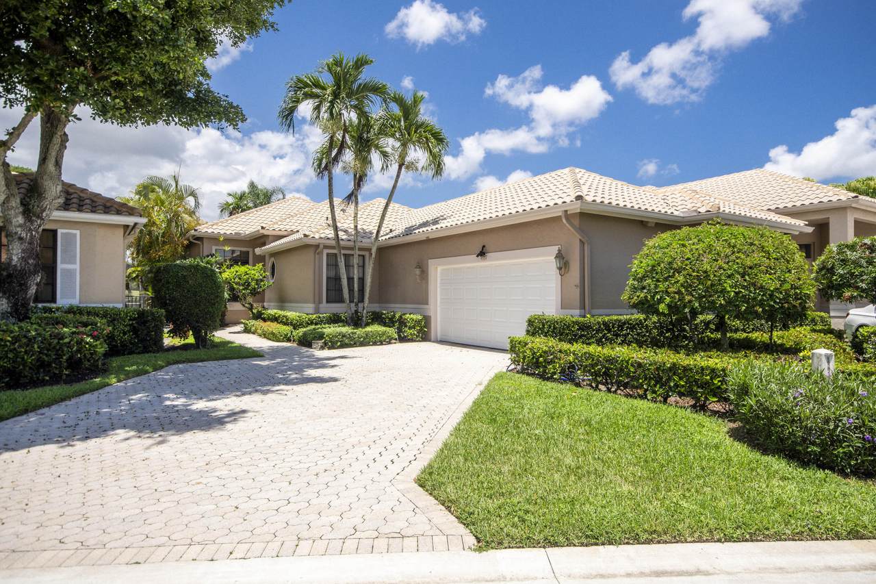 4557 Barclay Fair Way - Photo 1