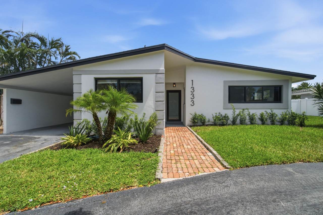 1333 8TH Street - Photo 1
