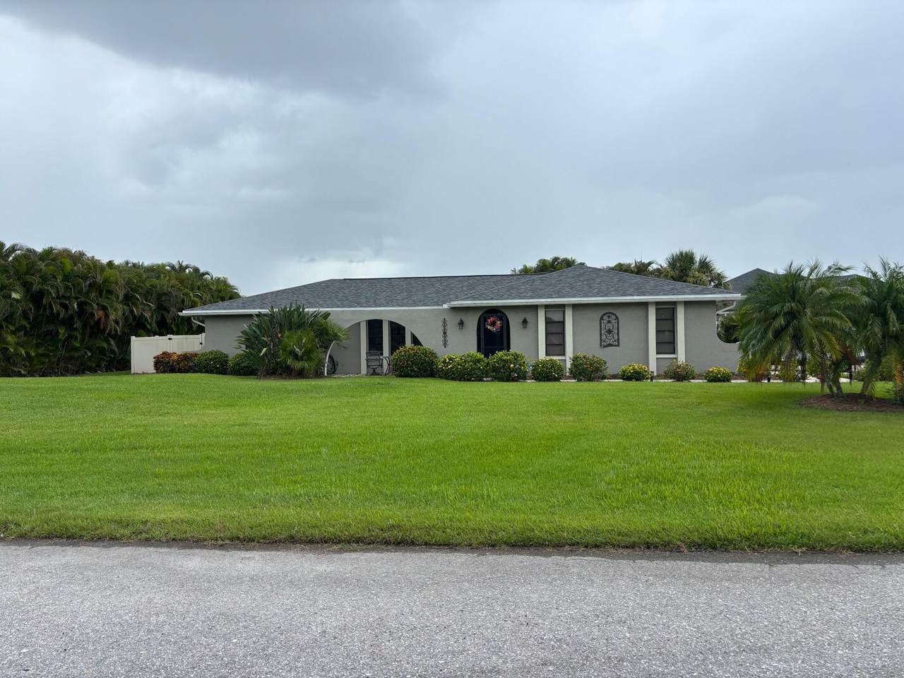 17071 Waters Edge Circle - Photo 1