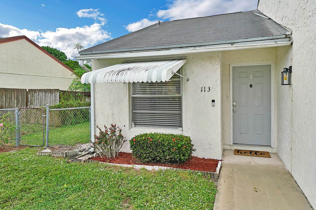 113 Pinewood Court - Photo 1
