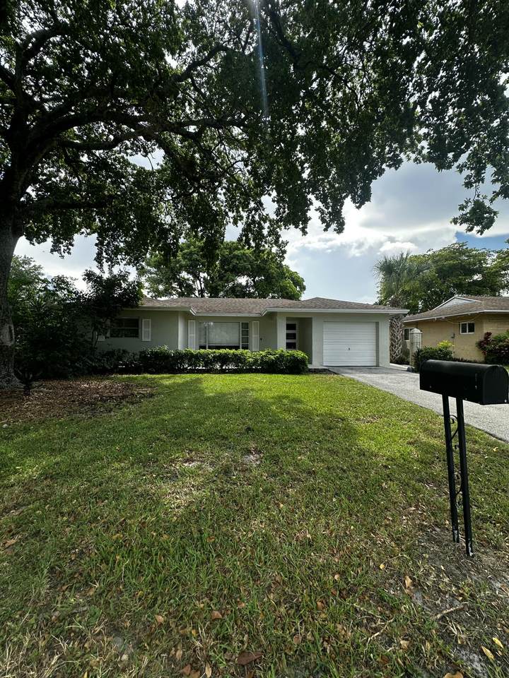 8211 91st Avenue - Photo 1
