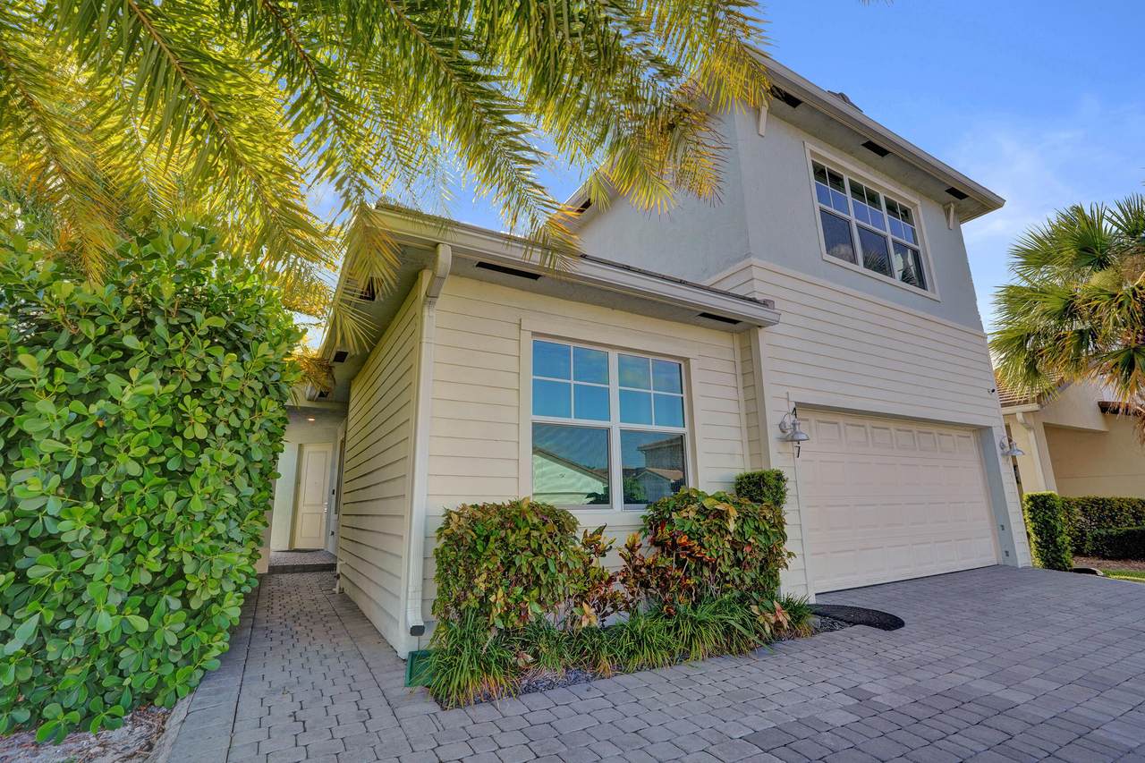 4147 Rosa Drive - Photo 1