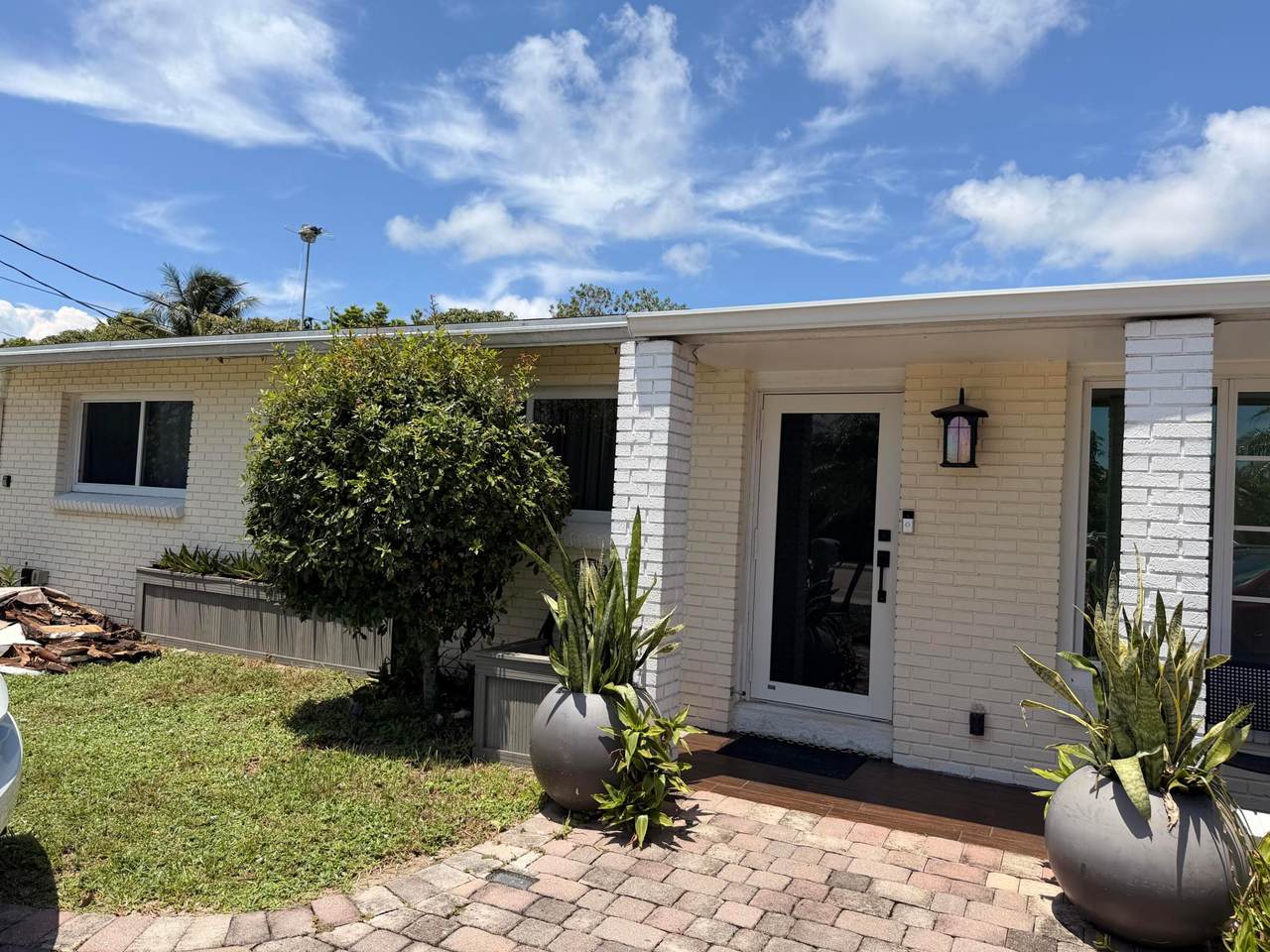 1905 Florida Mango Road - Photo 1
