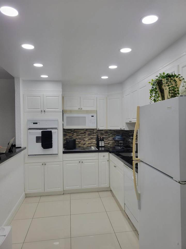 19370 Collins Avenue - Photo 1