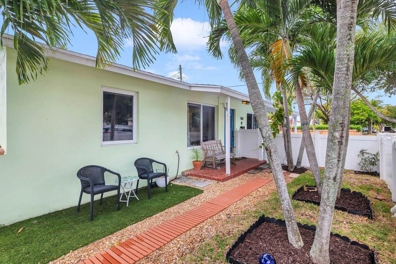 900 Sunset Road - Photo 1