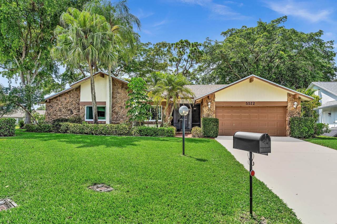 5572 Sugar Mill Court - Photo 1