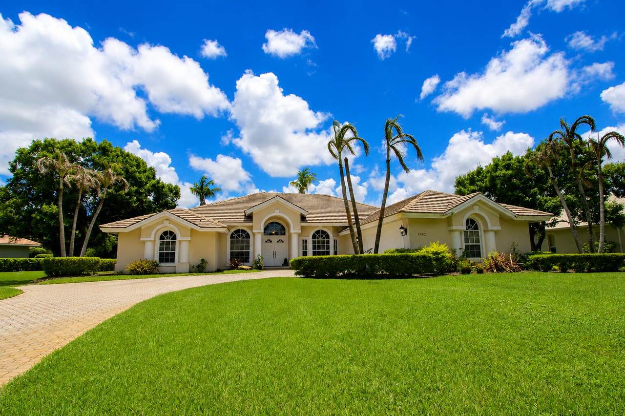 1542 Jasmine Trace - Photo 1