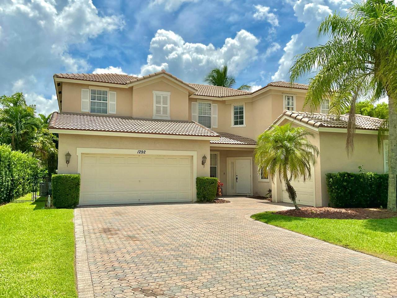 1292 Stonehaven Estates Drive - Photo 1
