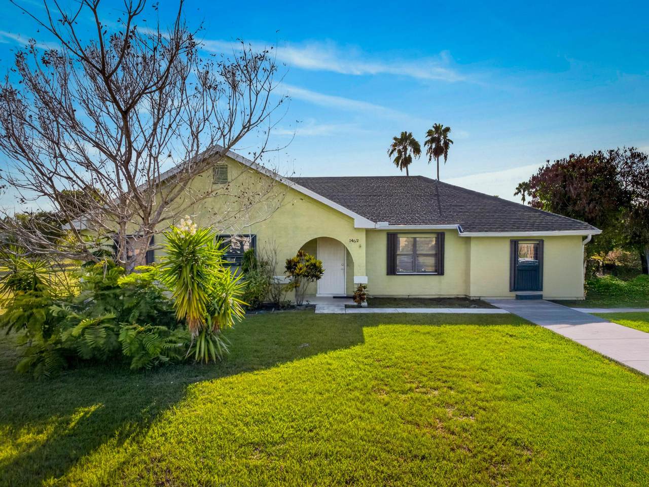 1462 North Balcourt Court - Photo 1