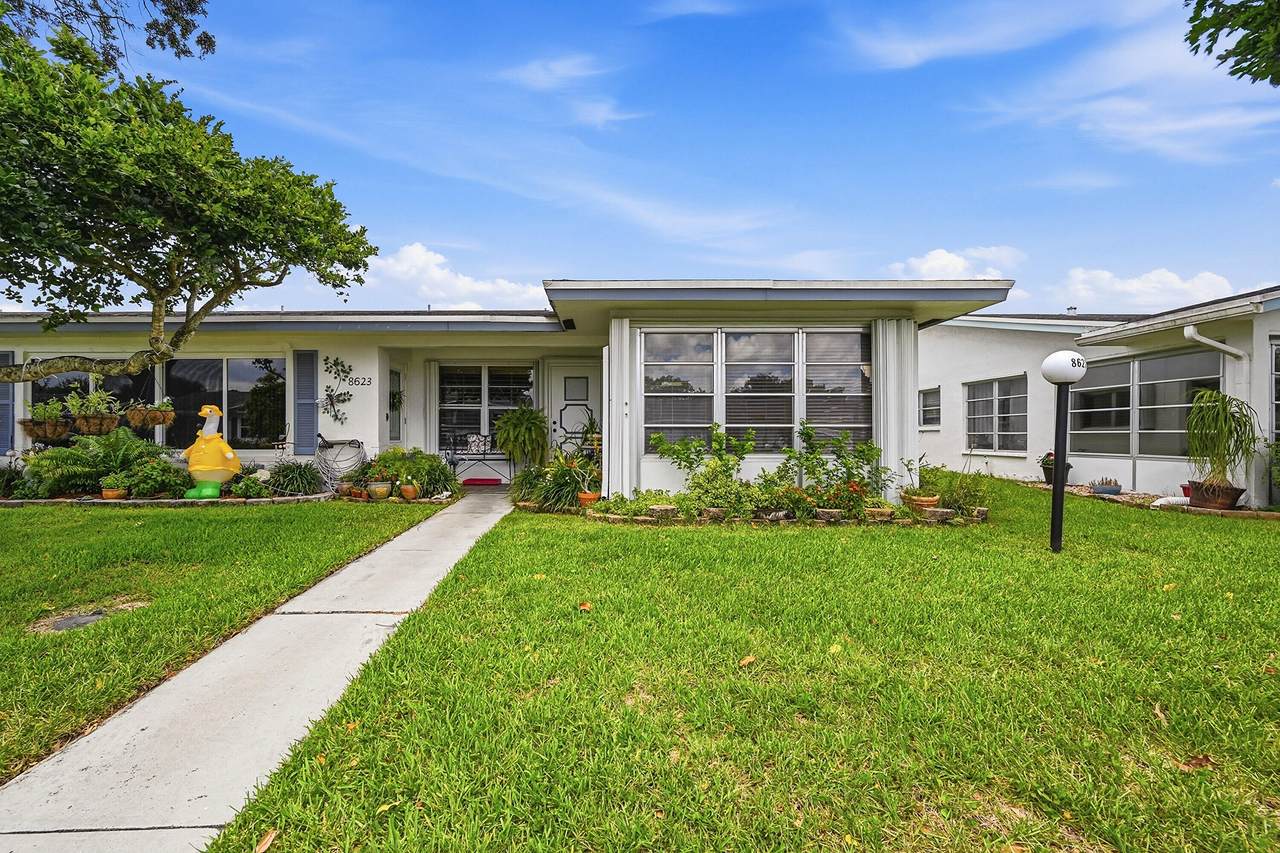8621 10th Street - Photo 1