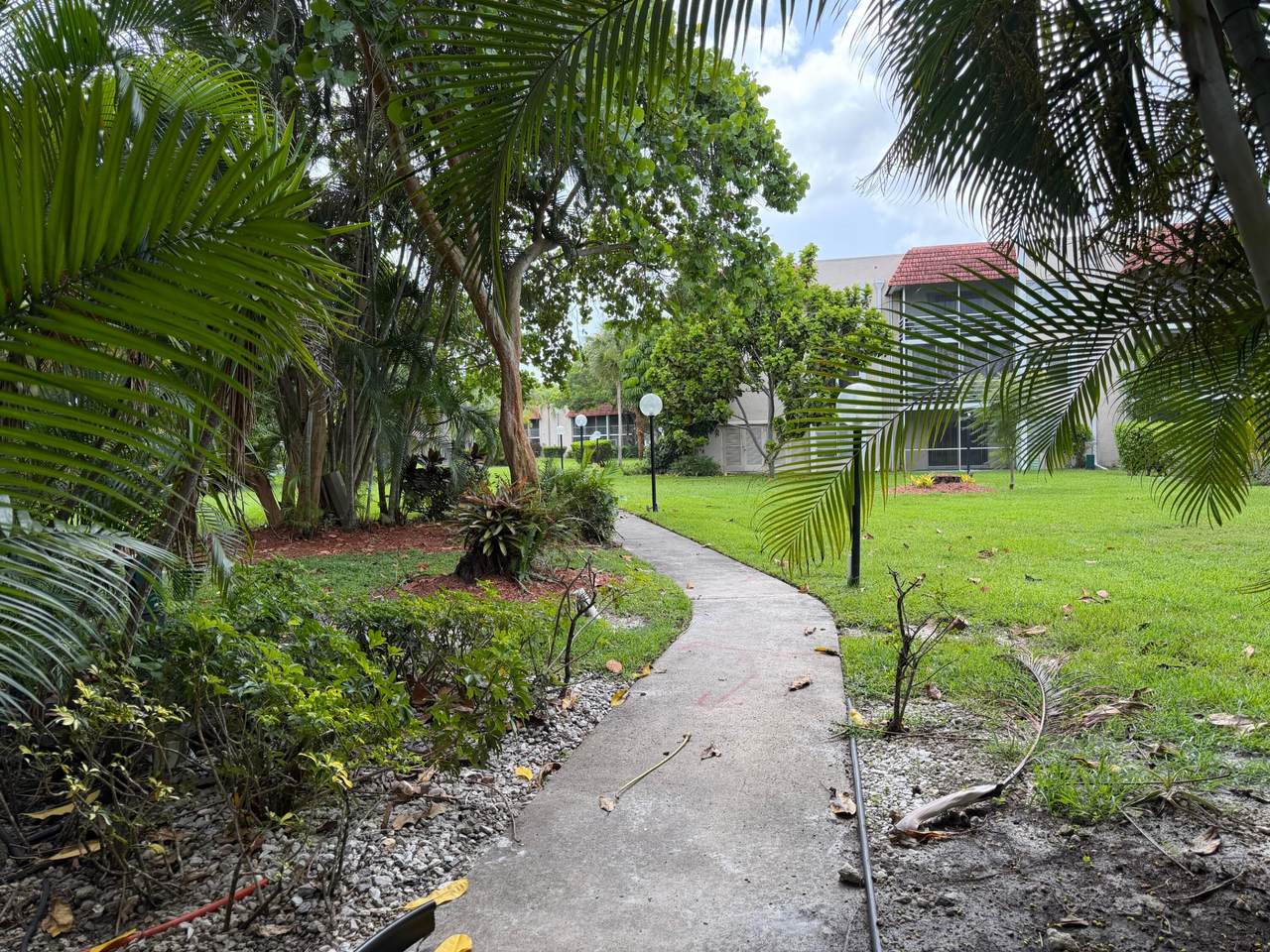 3511 Inverrary Drive - Photo 1