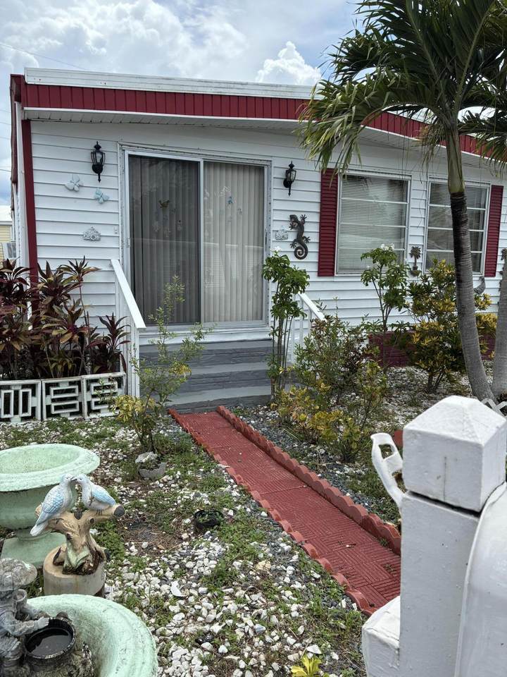 8708 16th Street - Photo 1