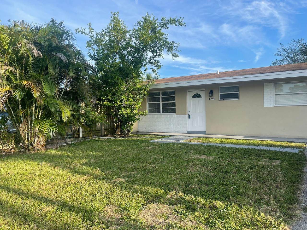 6902 15th Street - Photo 1