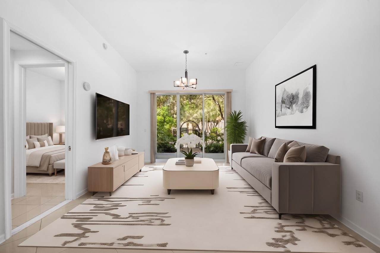610 Las Olas Boulevard - Photo 1