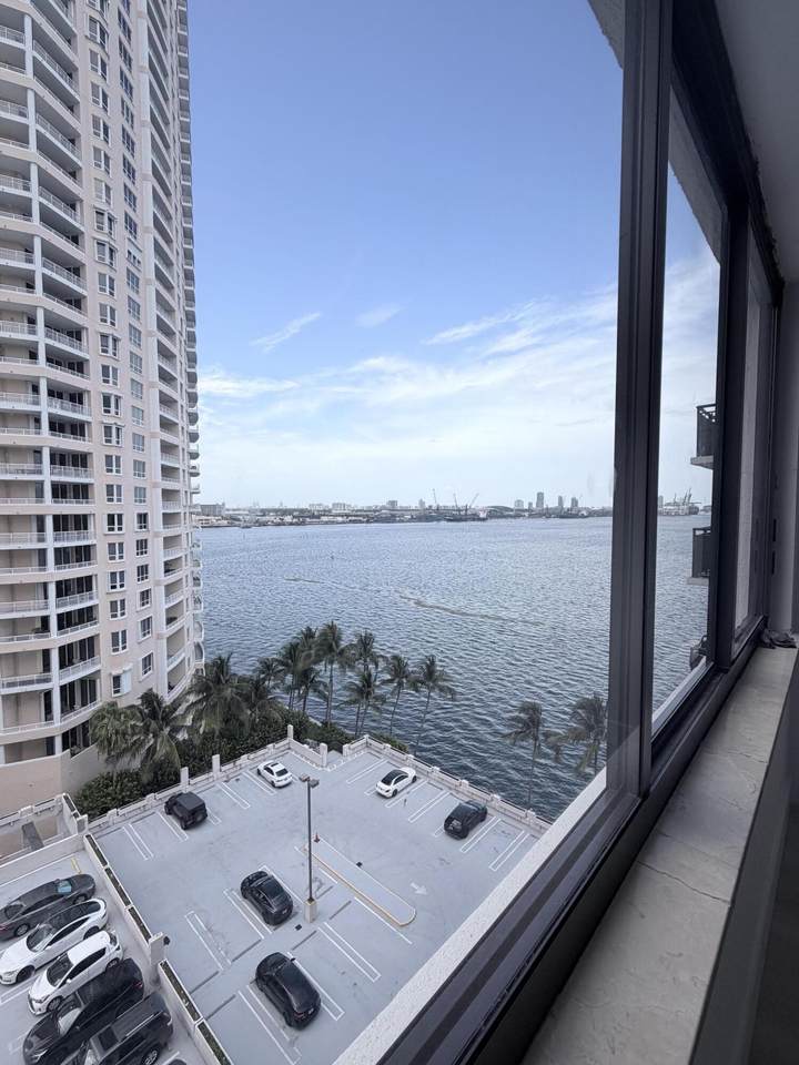 540 Brickell Key Drive - Photo 1