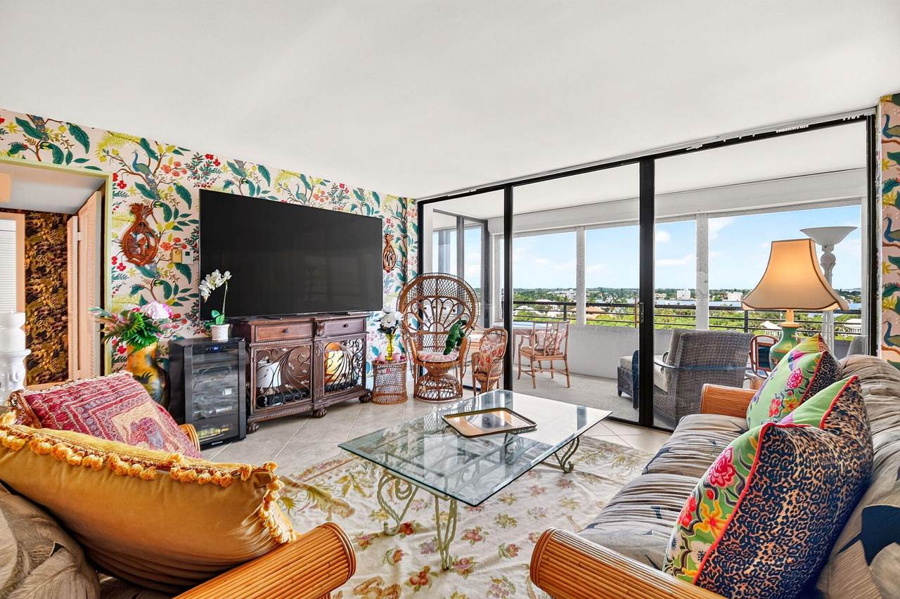 3589 Ocean Boulevard - Photo 1