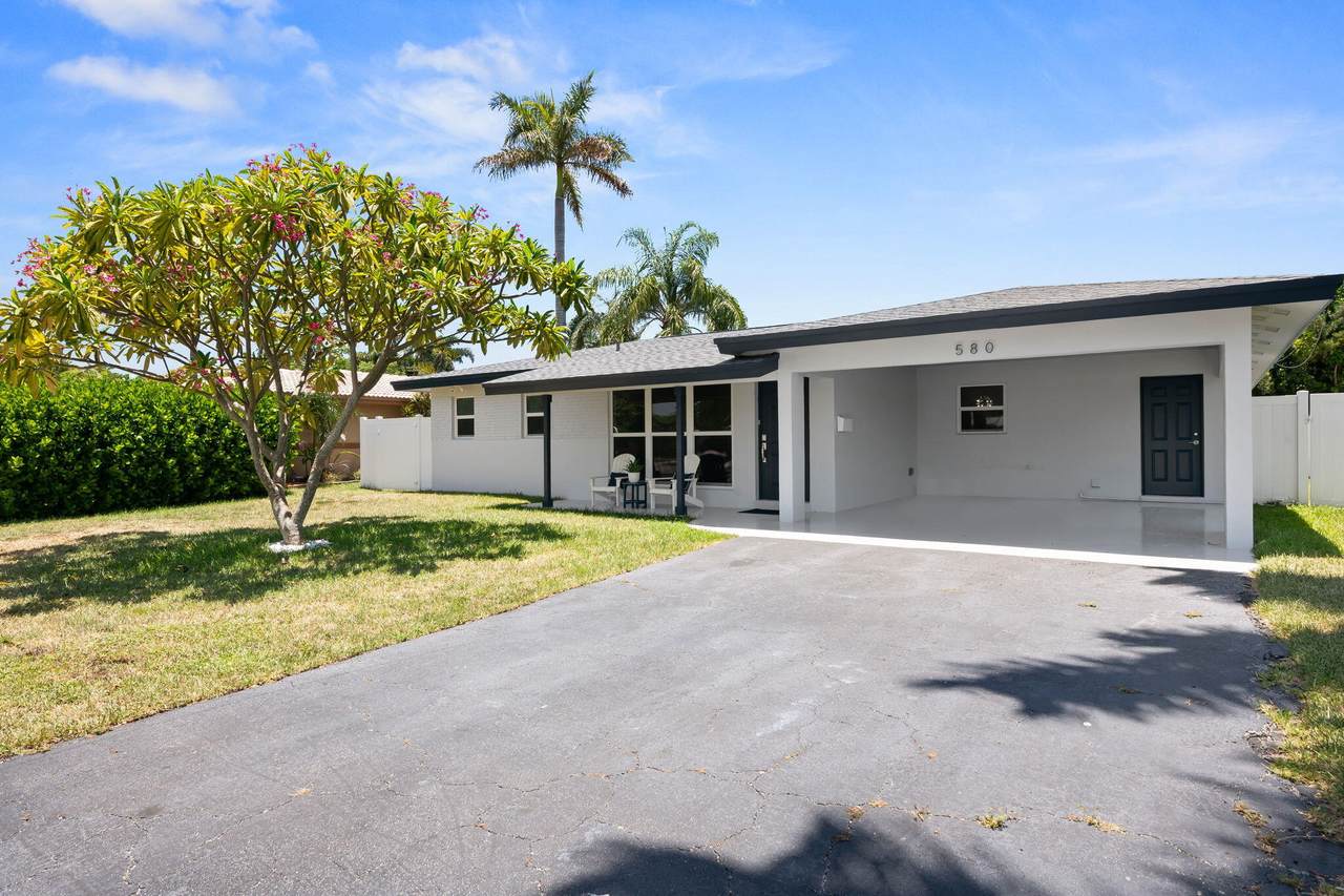 580 5th Street - Photo 1