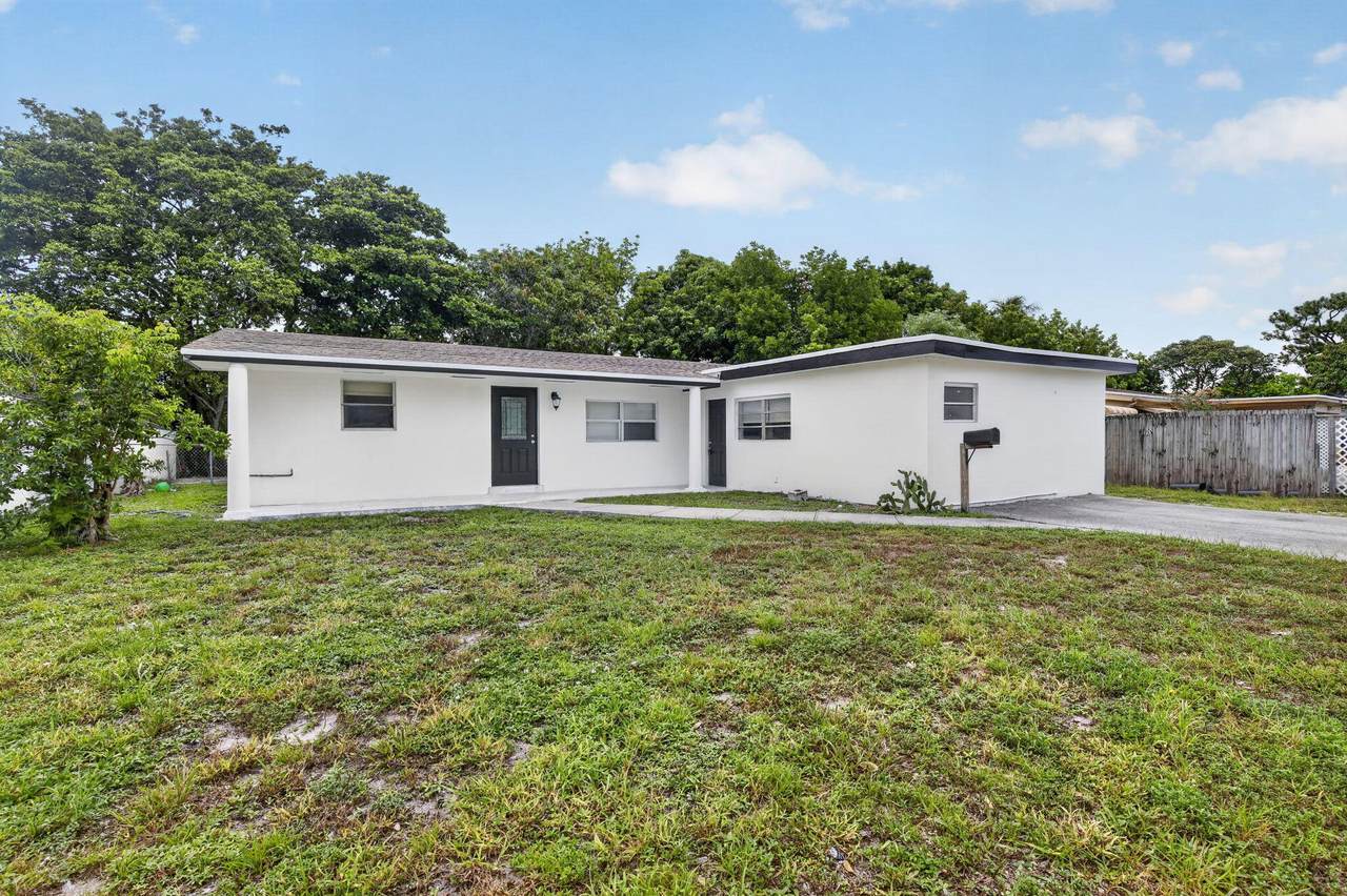 1111 31ST Avenue - Photo 1