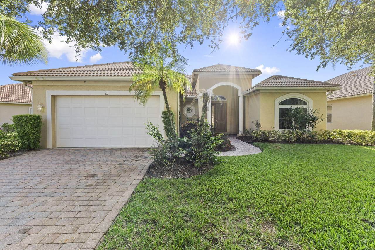411 Sheffield Circle - Photo 1