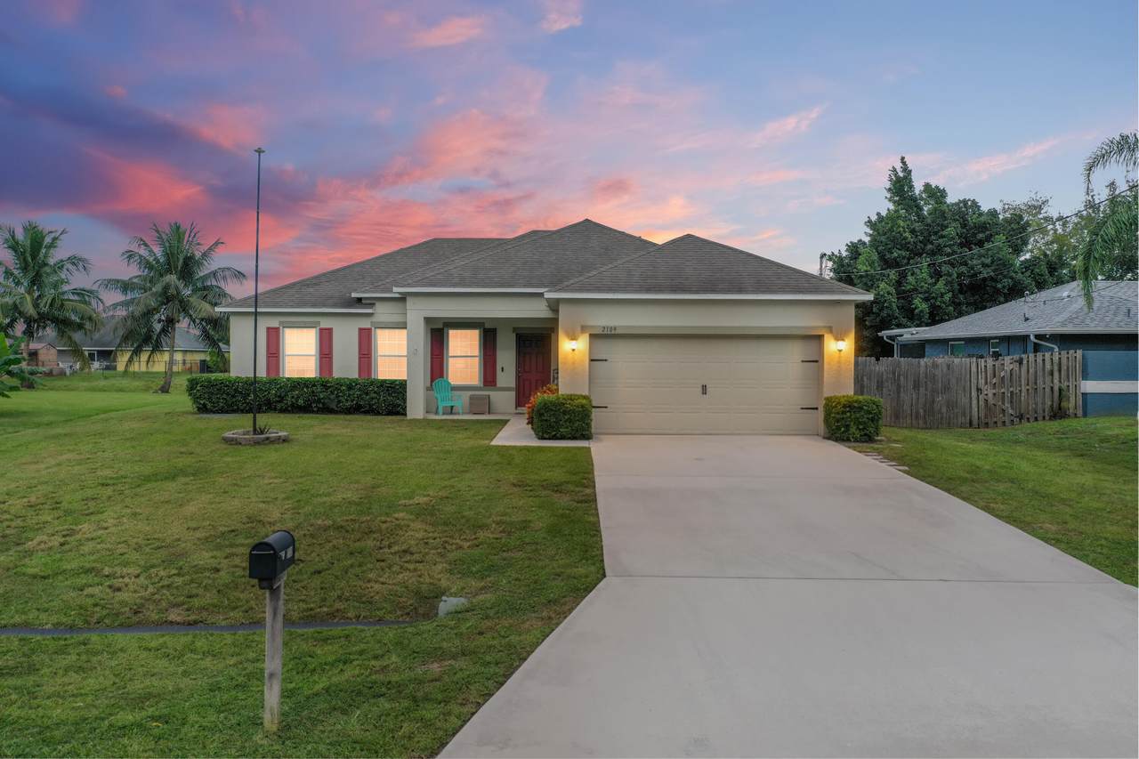 2109 Chestnut Lane - Photo 1