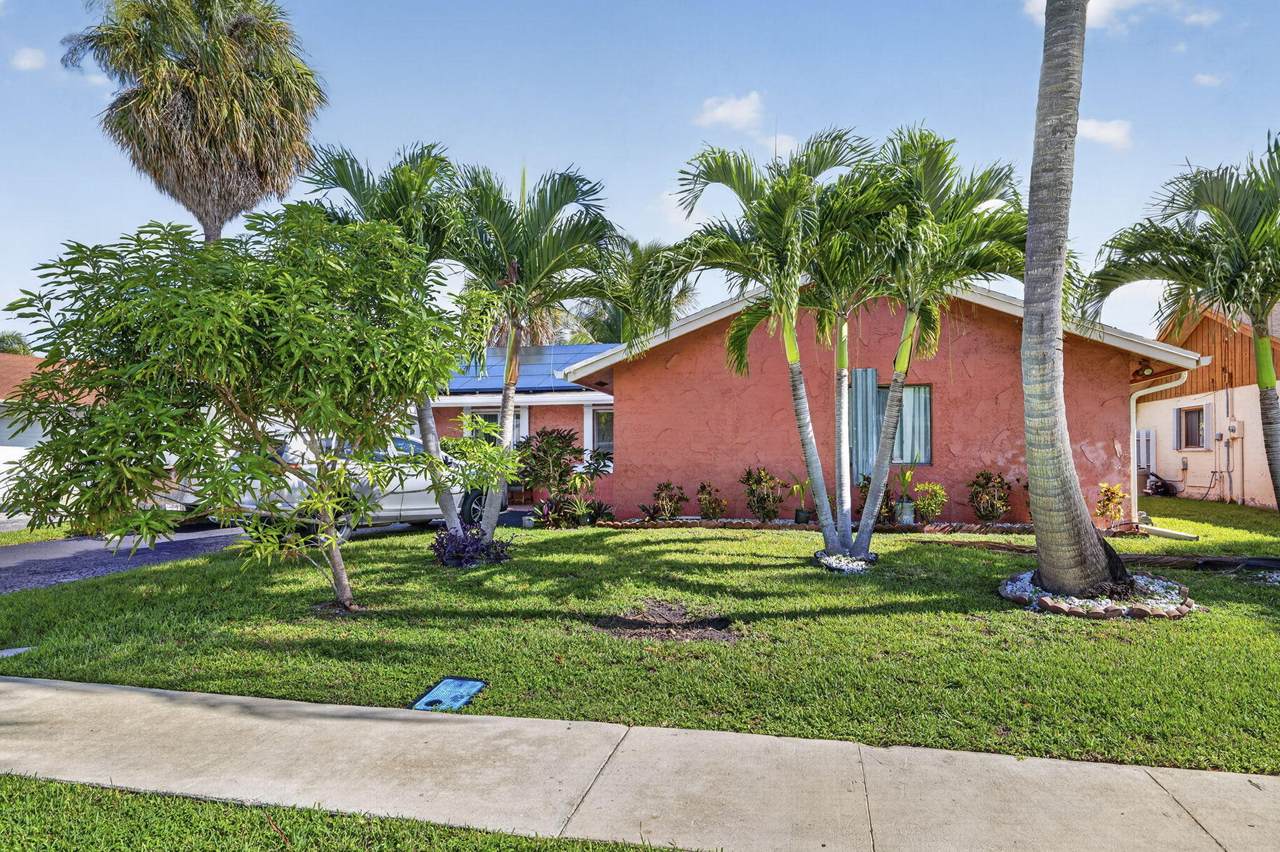 7513 7TH Street - Photo 1