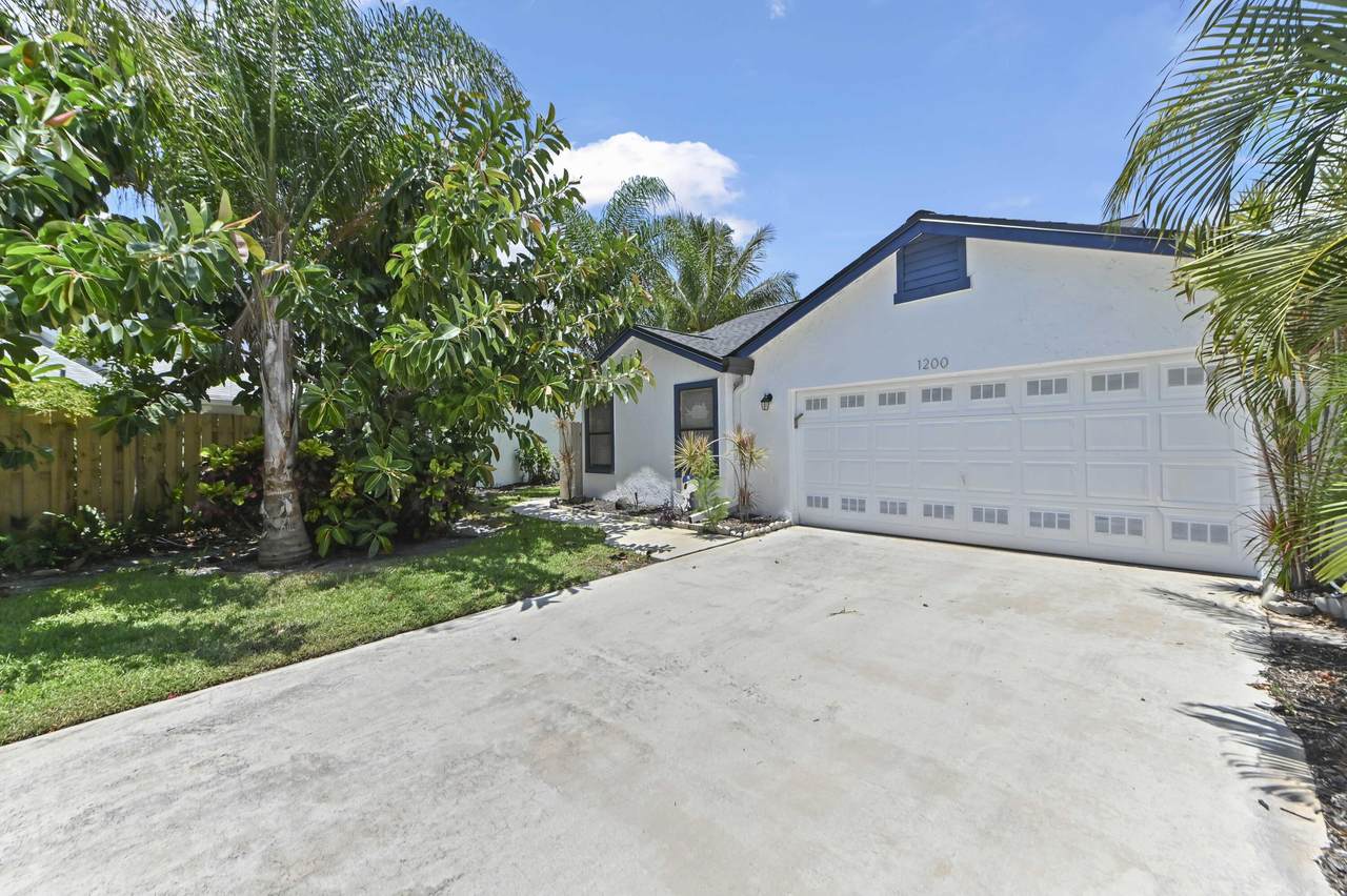 1200 18th Avenue - Photo 1