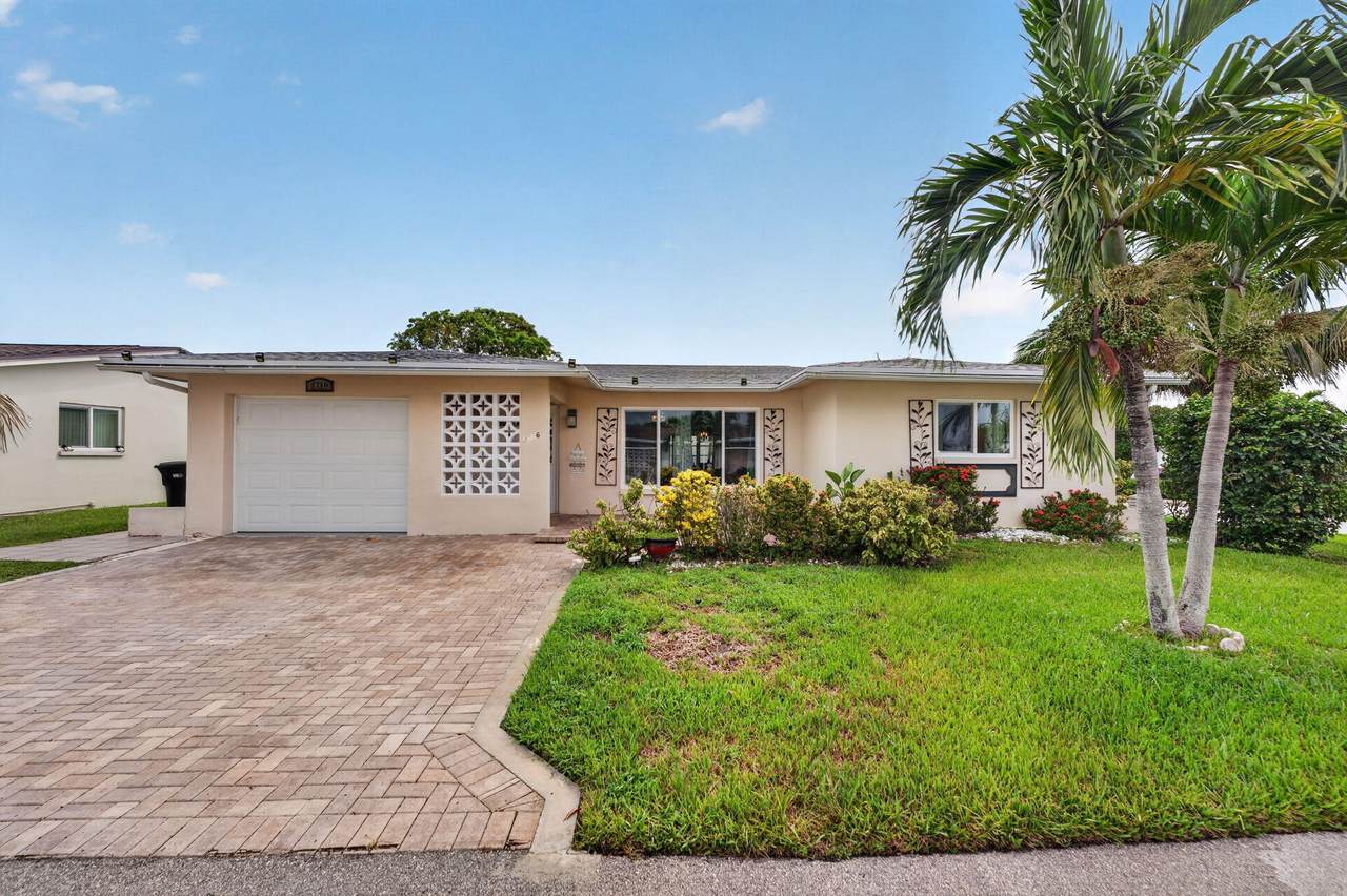 4716 49TH Place - Photo 1