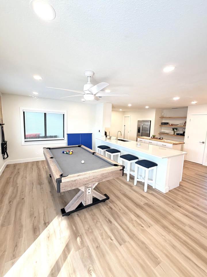 948 Canal Circle - Photo 1