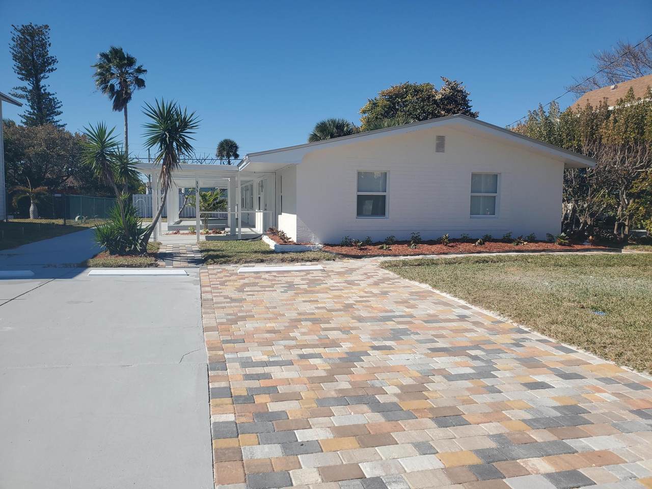 335 Hernando Street - Photo 1