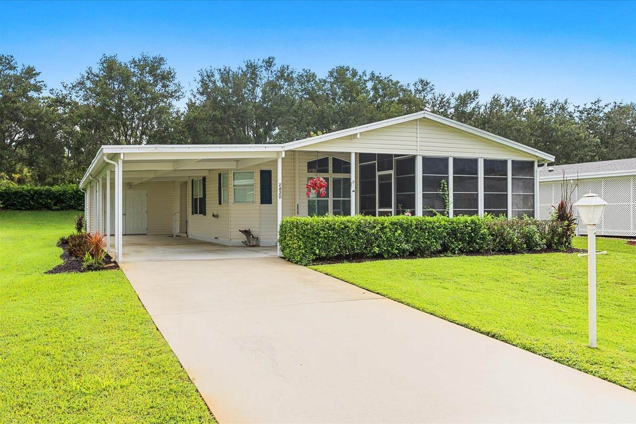 2820 Hook Court - Photo 1