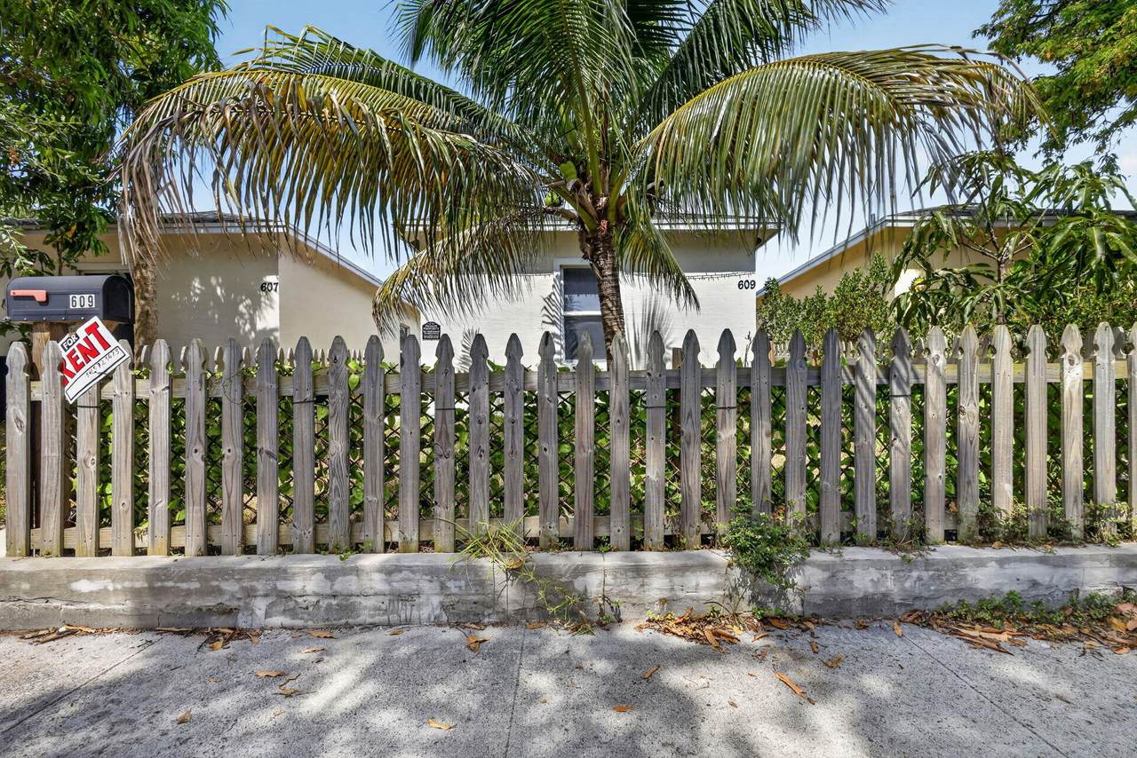 609 F Street - Photo 1