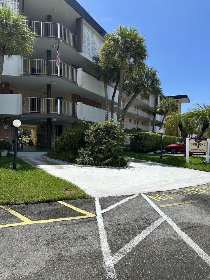 2900 47TH Terrace - Photo 1