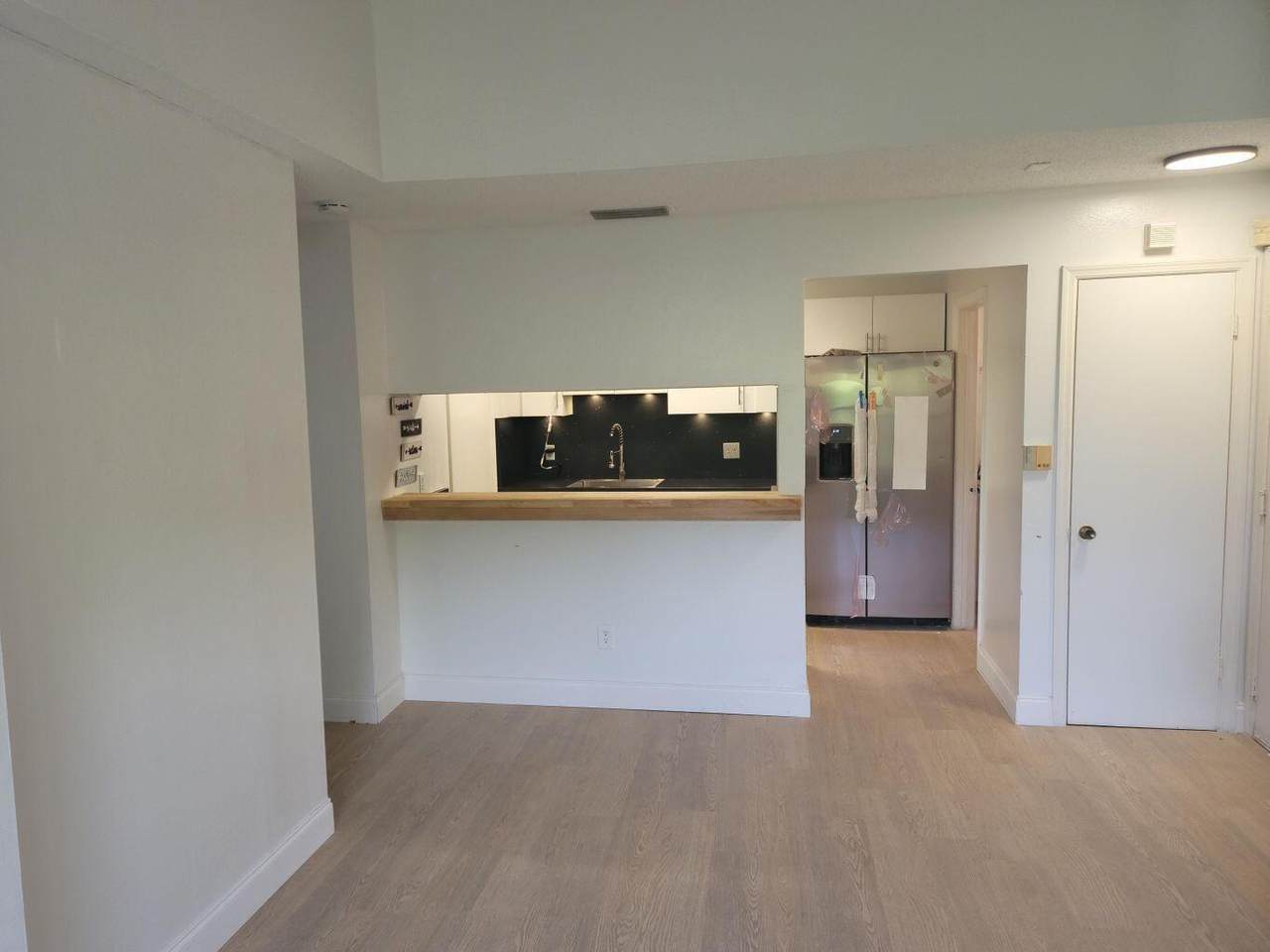 2313 Congress Avenue - Photo 1