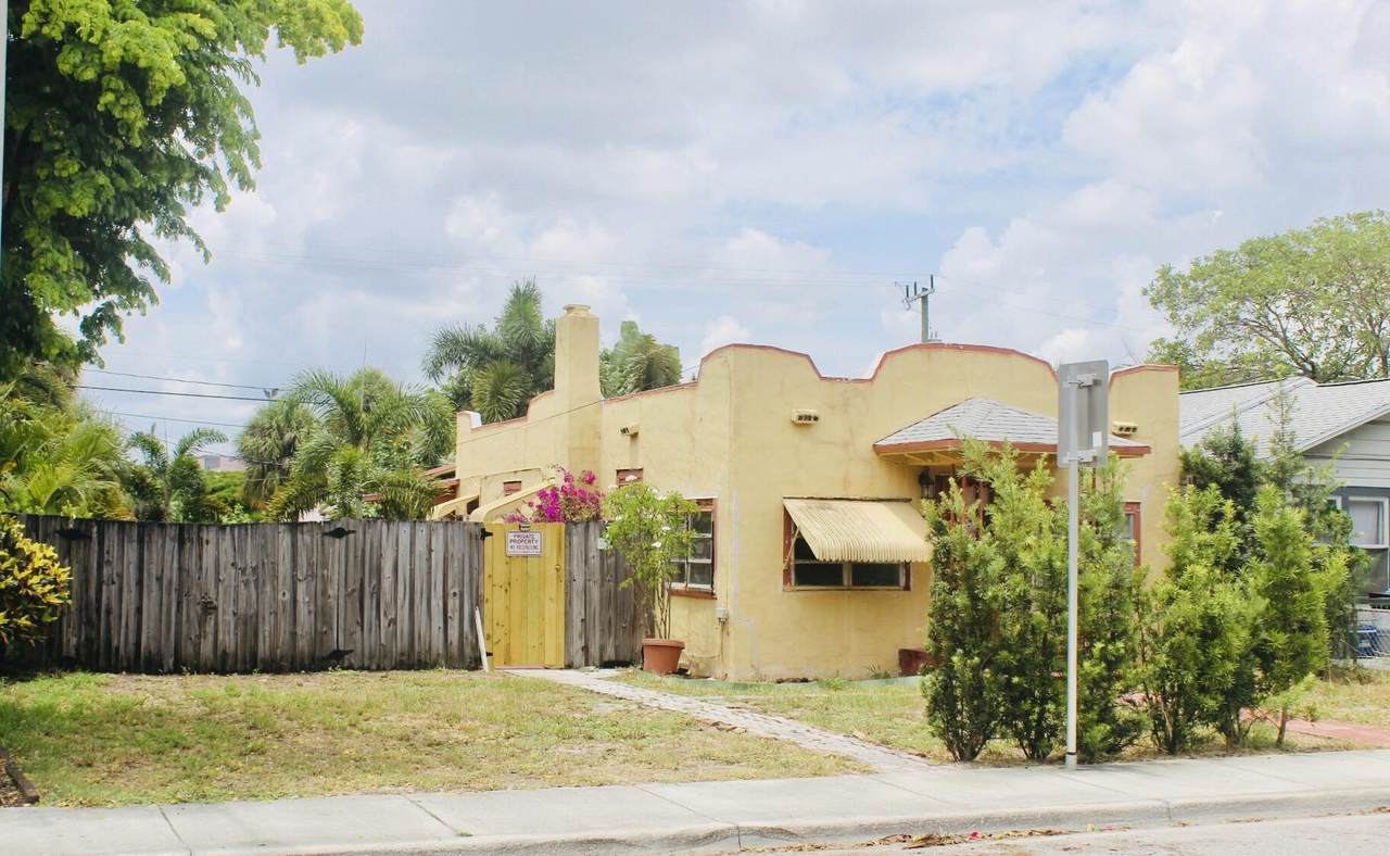 519 J Street - Photo 1