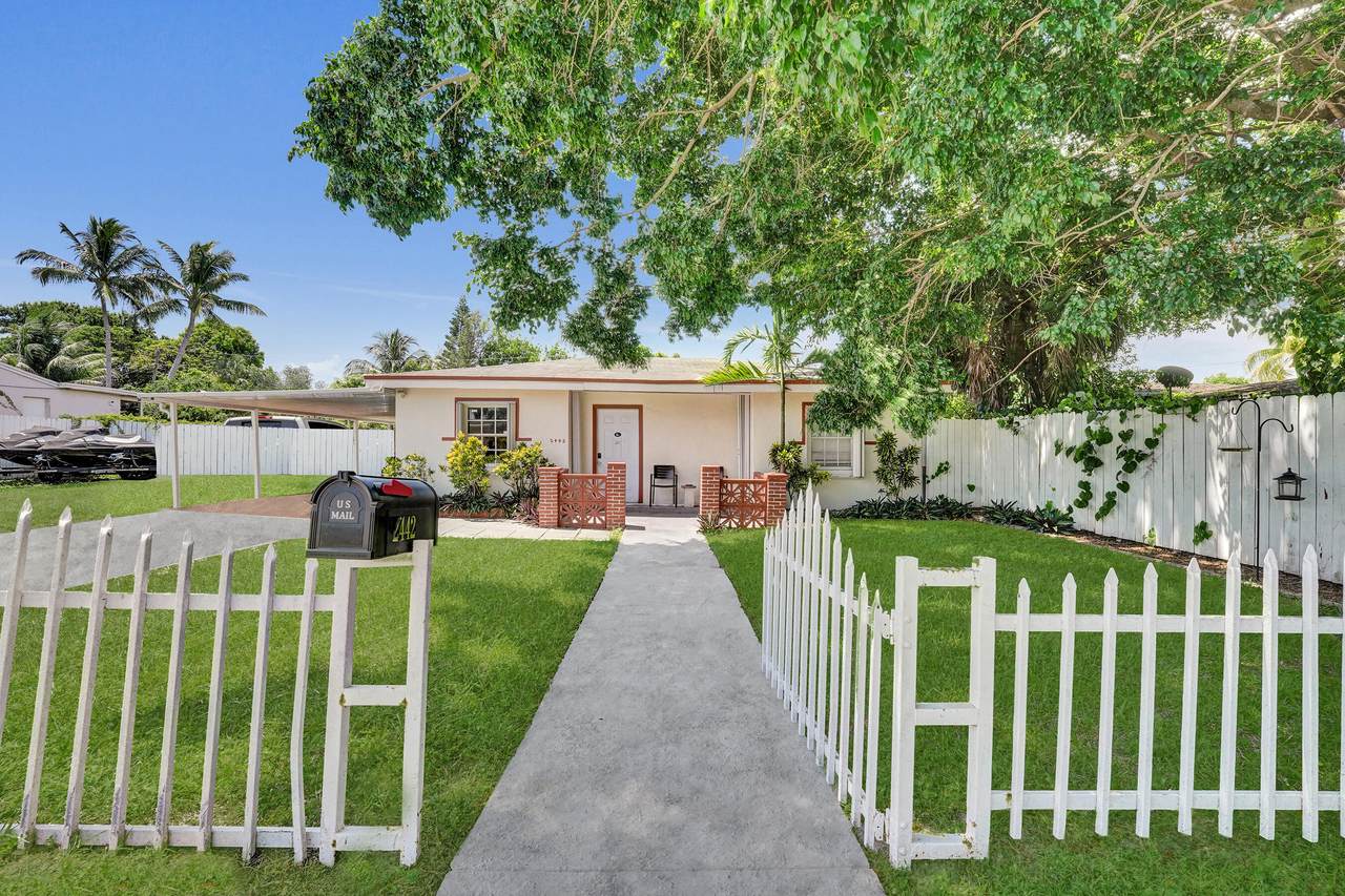 2442 Funston Street - Photo 1