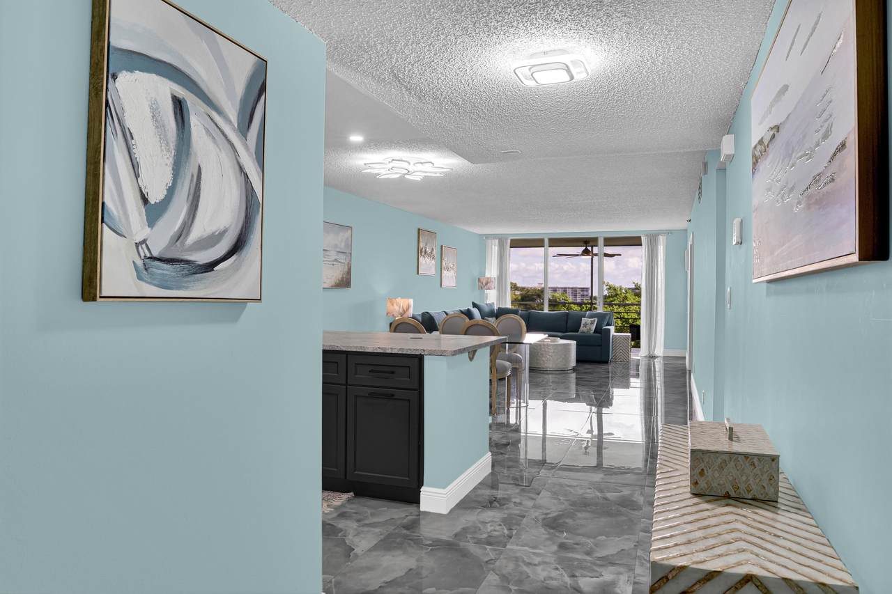 4015 Palm Aire Drive - Photo 1