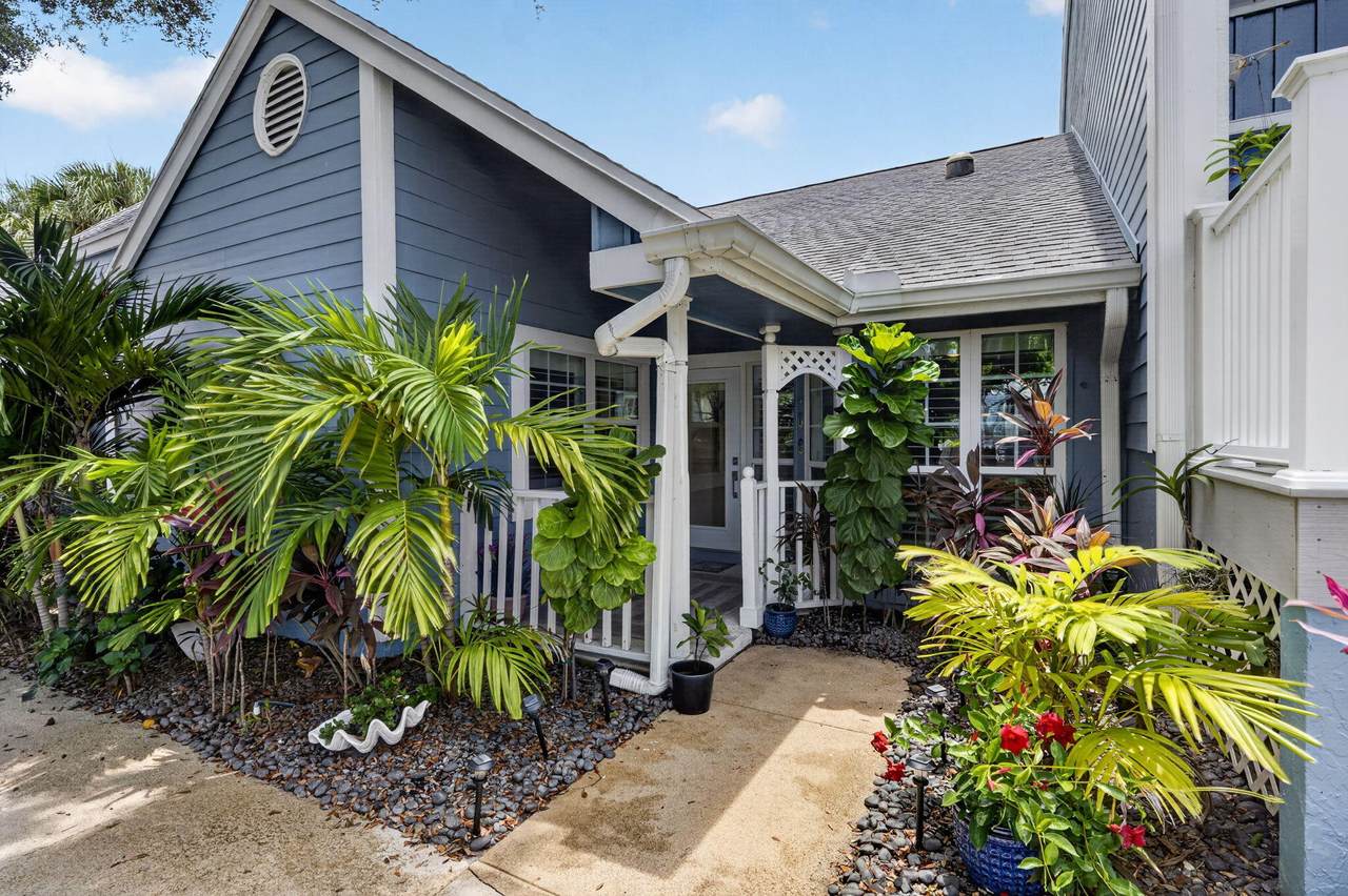 706 Ocean Dunes Circle - Photo 1
