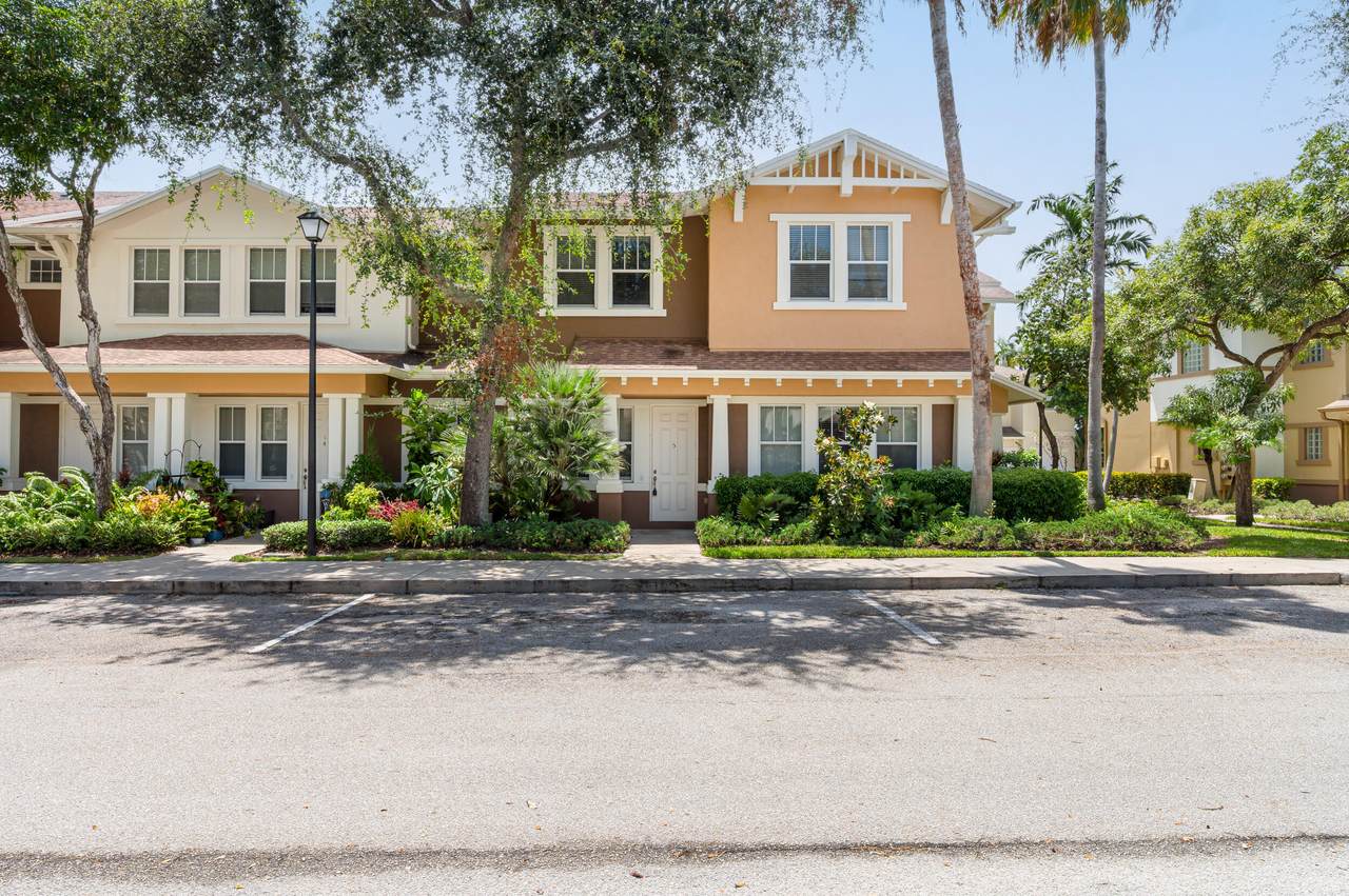 650 Pacific Grove Drive - Photo 1
