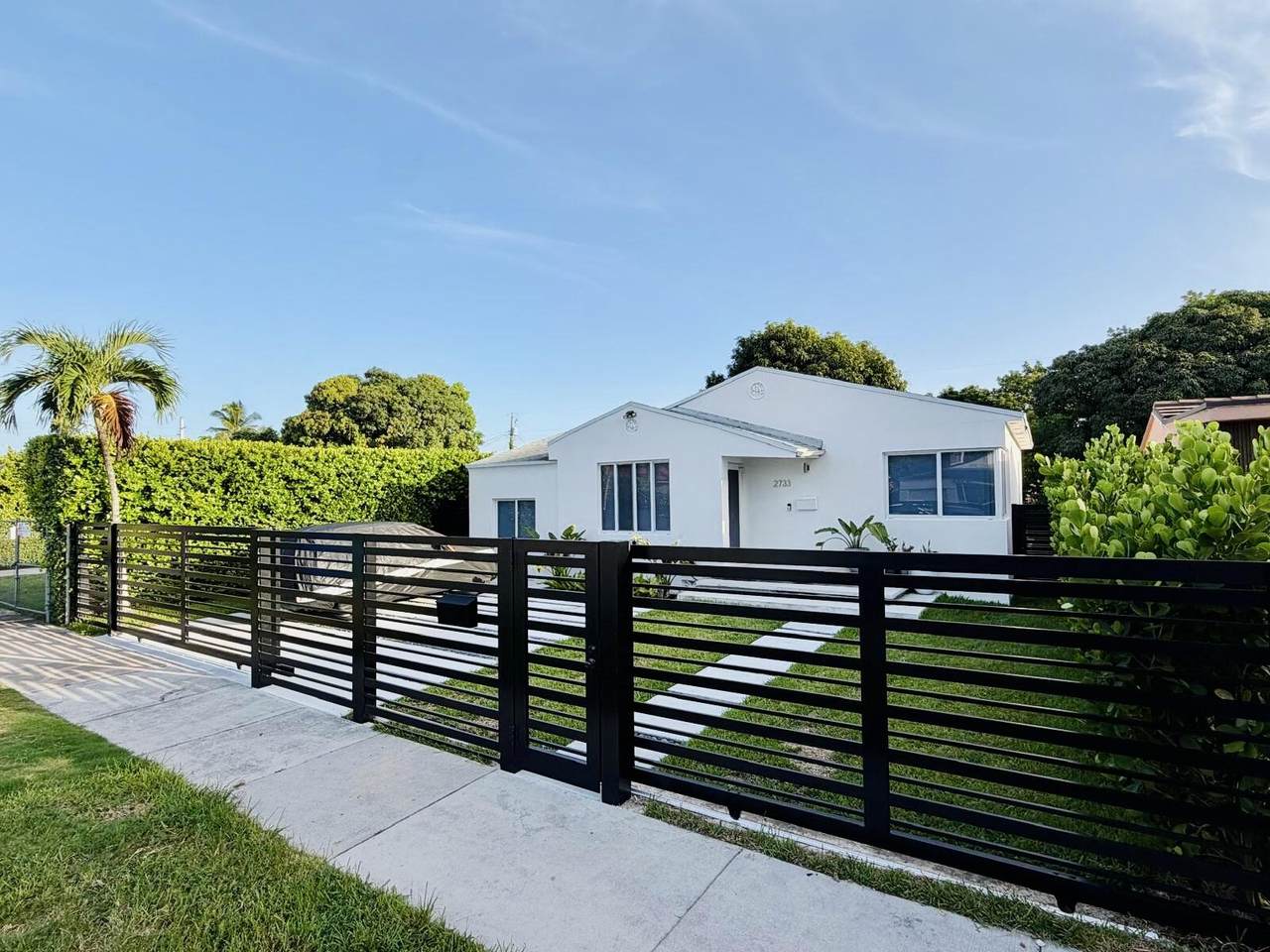 2733 15th Street - Photo 1
